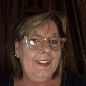 Meet your Posher, Anita
